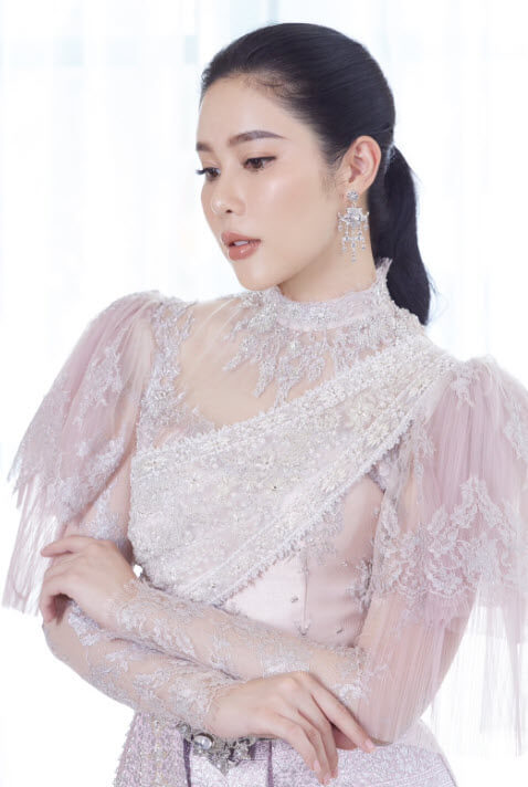 เทรนด์ชุดไทยประยุกต์ 2025 | ร้านชุดแต่งงาน 88 IMAGE