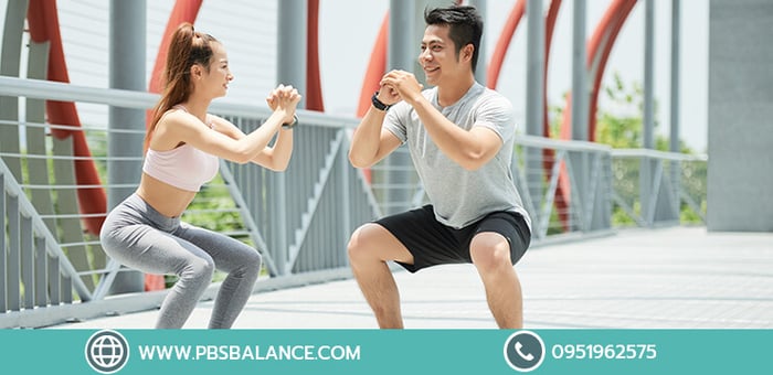 นั่งยอง ๆ ไม่ได้ หรือทำท่าสควอทได้ลำบาก