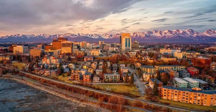Moving to Anchorage, Alaska: Summer Relocation Tips & Local Insights