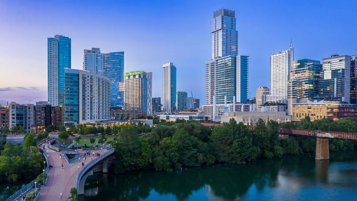 Pros & Cons of Living in Austin, TX