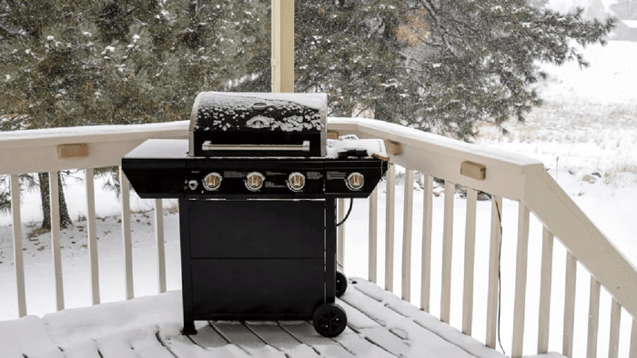 Preparing Your Outdoor Equipment for the Cold - Storage Star