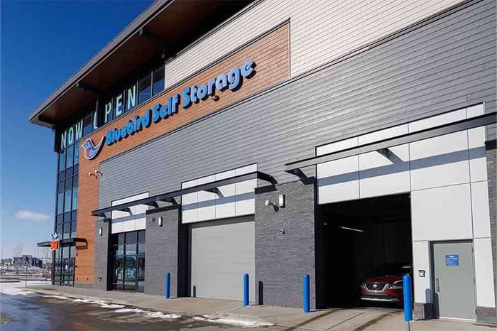 Business storage units Calgary, AB facility