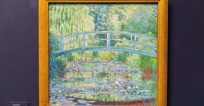 How to Store Artwork in a Storage Unit in Scarborough