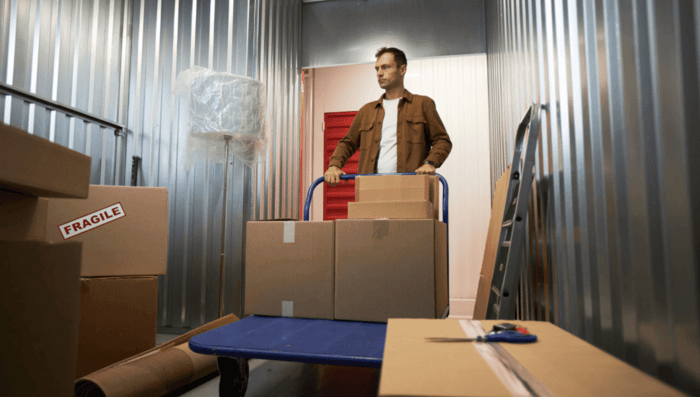 Mover after deciding between Pod Storage vs. Self Storage