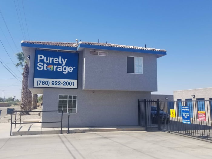 self storage in blythe, ca