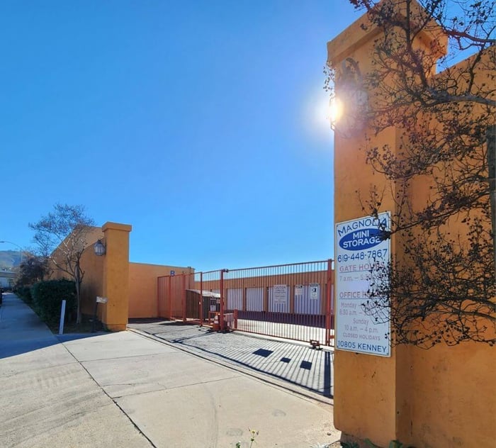 Storage Units in Santee CA: Magnolia Mini Storage Managed by Purely Storage