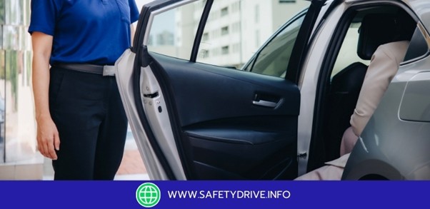 พนักงานขับรถมืออาชีพ ต้องมีทักษะการบริการอะไรบ้าง ? 👨‍✈️