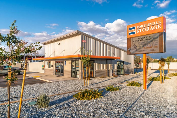 storage units in porterville