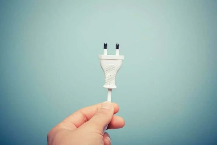 Storing Electronics: What You Need to Know to Keep Electronics Safe - Safeguard Self Storage
