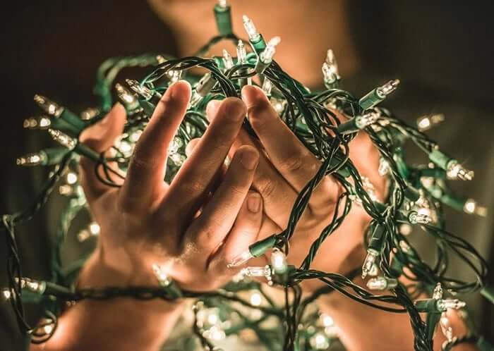 A Homeowner's Guide to Holiday Lighting - Safeguard Self Storage