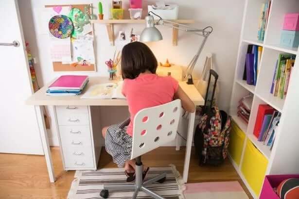 How to Keep Your Homeschooler's Classroom Organized - Safeguard Self Storage