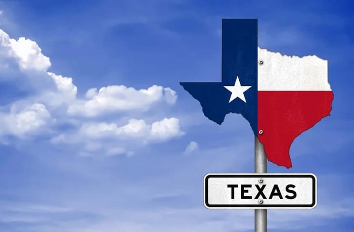 How Self-Storage Helps While Moving in Tomball, TX