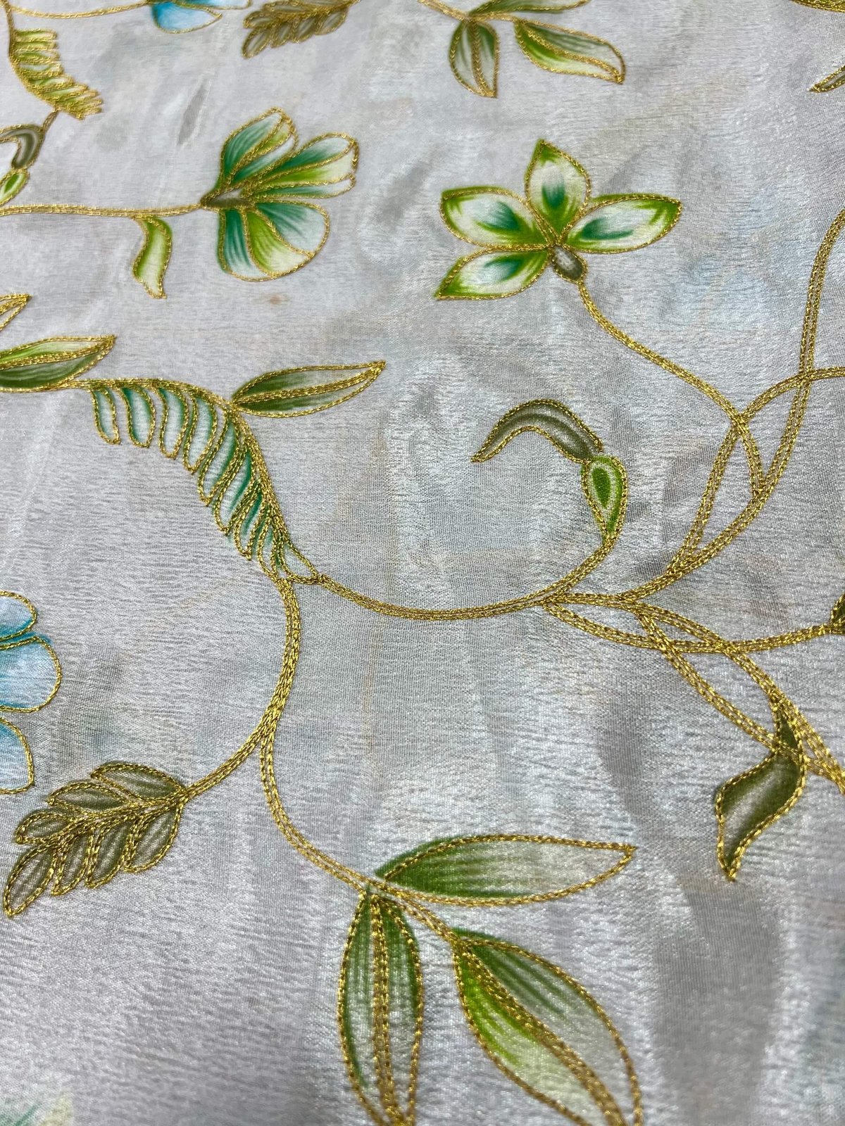 Lace and the Songkran Tradition Blending Traditional Thai Art with Contemporary Fashion