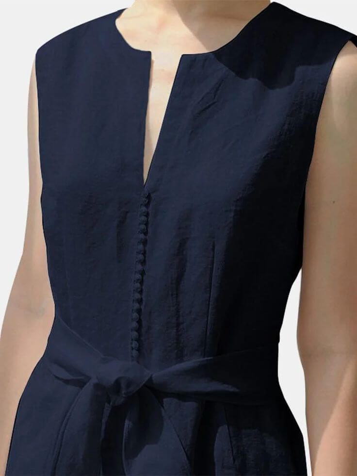 From Fast Fashion to a Smart Wardrobe: What Kind of Clothes Should Modern Consumers Buy?