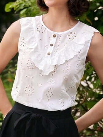 Lace and the Songkran Tradition Blending Traditional Thai Art with Contemporary Fashion