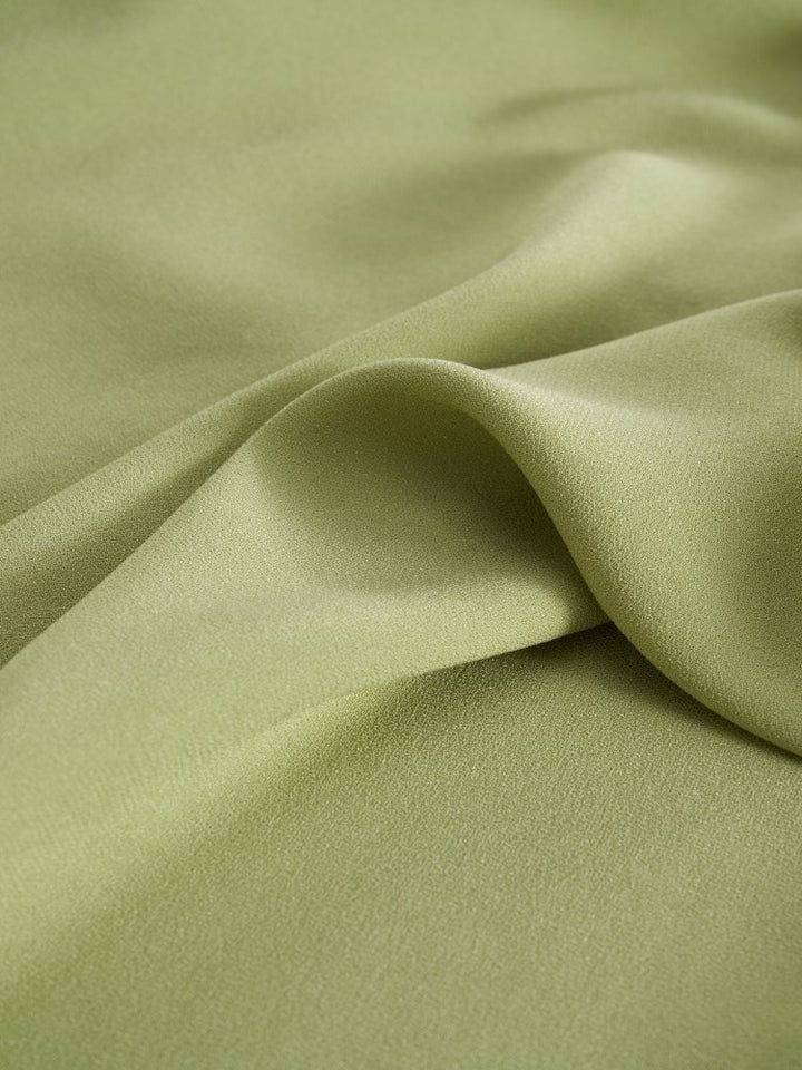 Travel-Friendly Clothing: Best Wrinkle-Resistant Fabrics for Frequent Travelers | United Lace