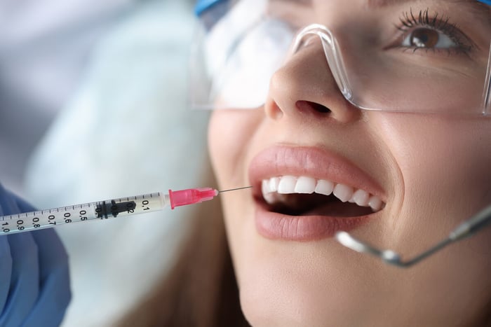 Unveiling the Magic Touch: Dr. Michelle Palmer, the Best Oral Surgeon in Boynton Beach