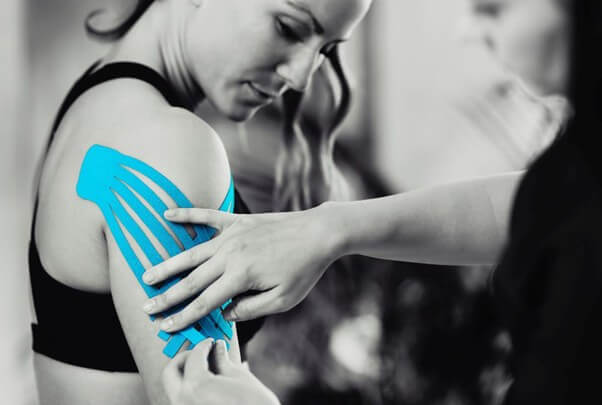 ก่อนที่จะพูดถึงเทปบำบัด ต้องรู้ก่อนว่าการเล่นฟิตเนสเป็นกิจกรรมที่ช่วยเสริมสร้างกล้ามเนื้อ ความแข็งแรง และสุขภาพโดยรวม แต่ขณะเดียวกันก็มีโอกาสเกิดการบาดเจ็บ