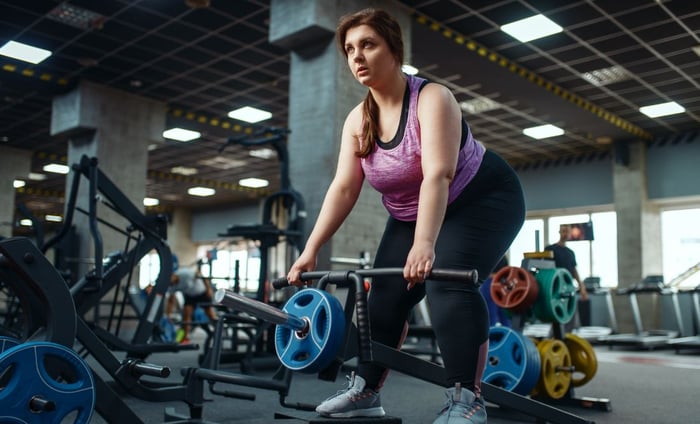 ยกน้ำหนัก