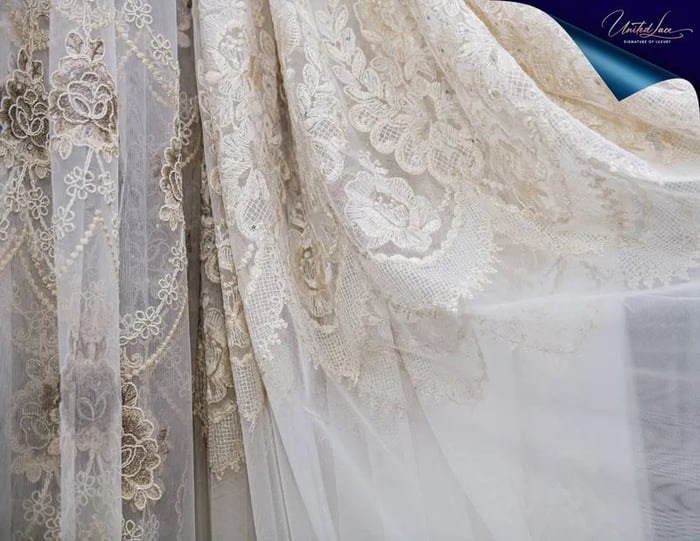 ร้านขายผ้าลูกไม้ สําเพ็ง, ผ้าลูกไม้ ขายส่ง