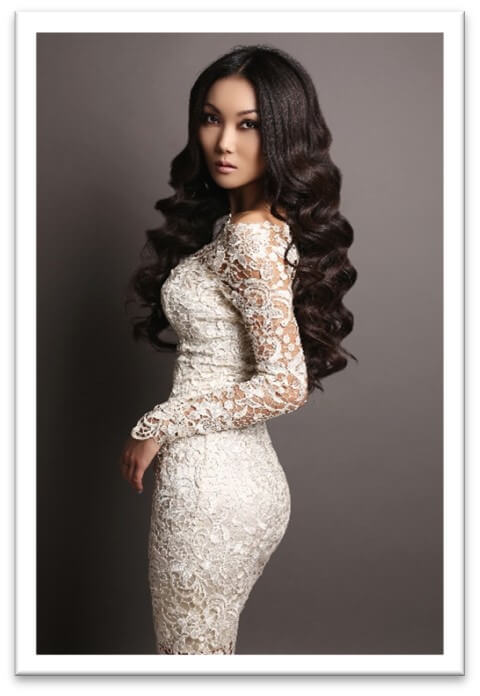 โครงสร้างของผ้ามีผลต่อ Silhouette ของชุด