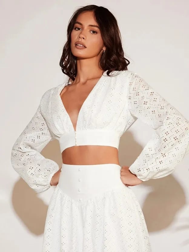 'Sheer lace' fabrics come in various patterns and styles, so it's essential to choose one that suits your body type and the occasion