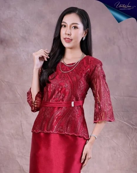 What sets Thai fabric apart is the remarkable weaving techniques employed by skilled artisans. Whether it's the intricate brocade of the northeast,