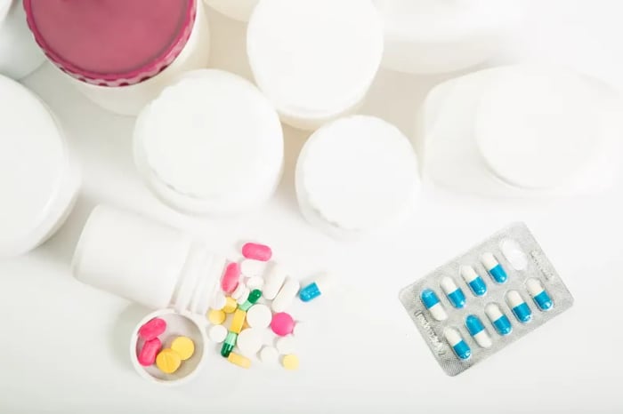 ไขข้อข้องใจ ยากินแก้ปวด กับยาทาแก้ปวด แบบไหนดีกว่ากัน