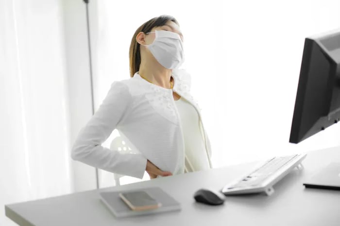 ไขข้อข้องใจ ยากินแก้ปวด กับยาทาแก้ปวด แบบไหนดีกว่ากัน