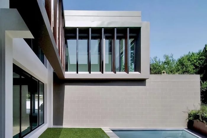 หากคุณอยากตกแต่งภายใน หรือ อาจจะรีโนเวทให้บ้านของคุณกลายเป็นสไตล์ Mid-Century Modern แต่ยังไม่รู้ว่าจะบอกกับ  บริษัท Interior Design  ยังไง