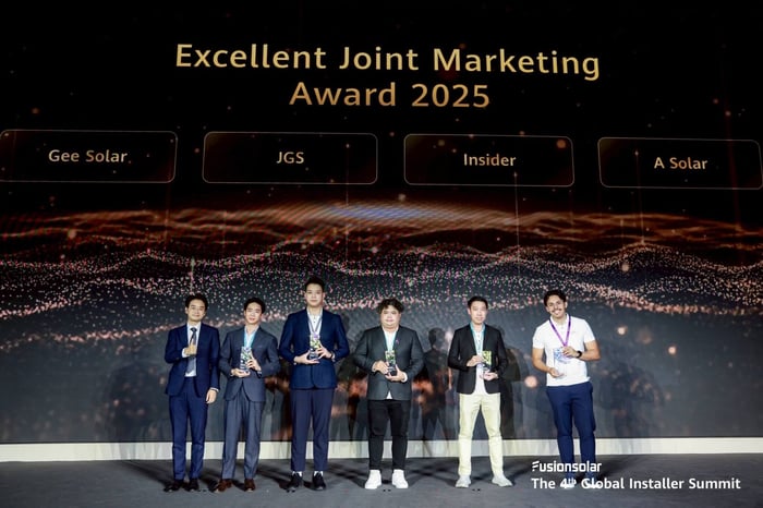 GEE Solar คว้า 2 รางวัลใหญ่ระดับโลก ตอกย้ำการเป็นผู้นำด้านพลังงานสะอาดของไทย 