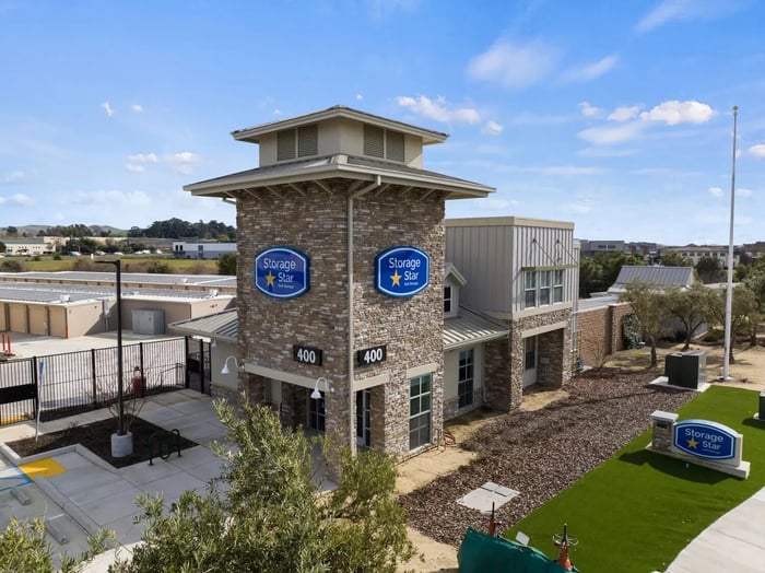 Exterior of Storage Star Napa on Devlin Road
