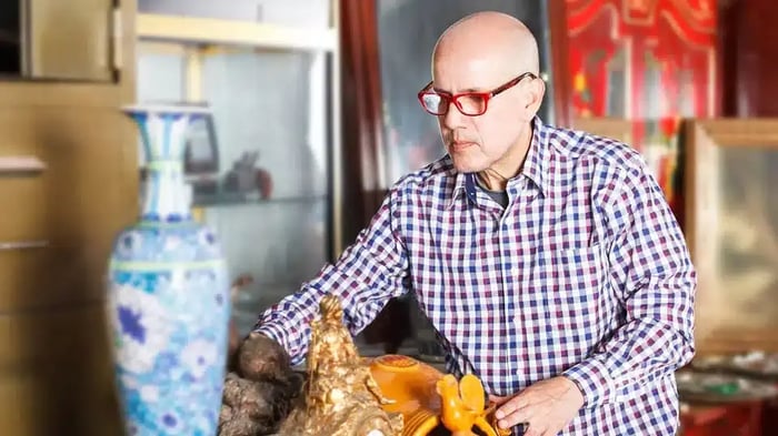 valuing antiques
