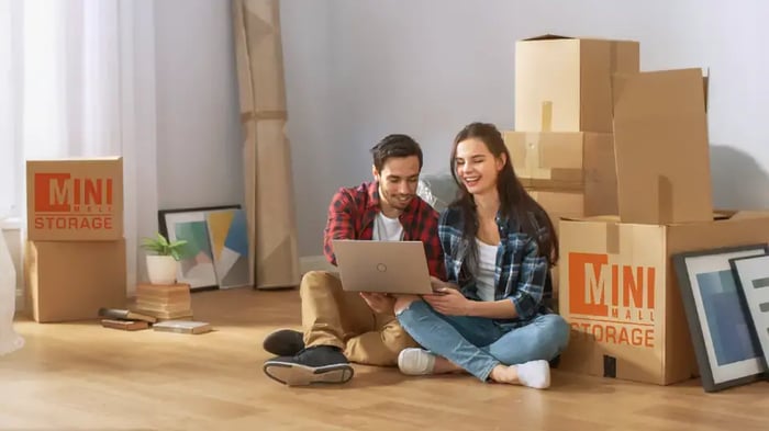 Your Go-To List: 8 Top Sites for Short-Term or Temporary Housing  - Mini Mall Storage