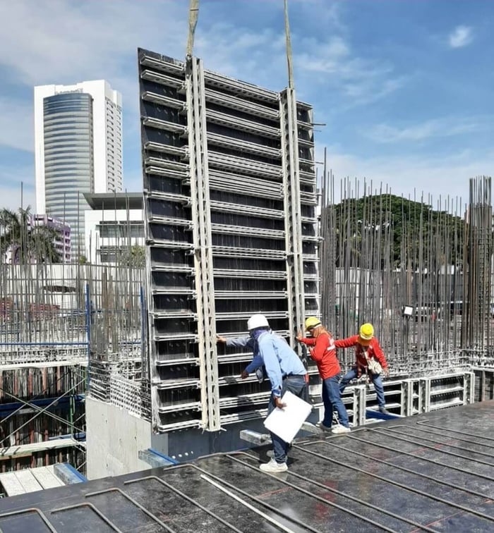 ข้อดีของการใช้แบบหล่อ Base Beam และ Top Beam