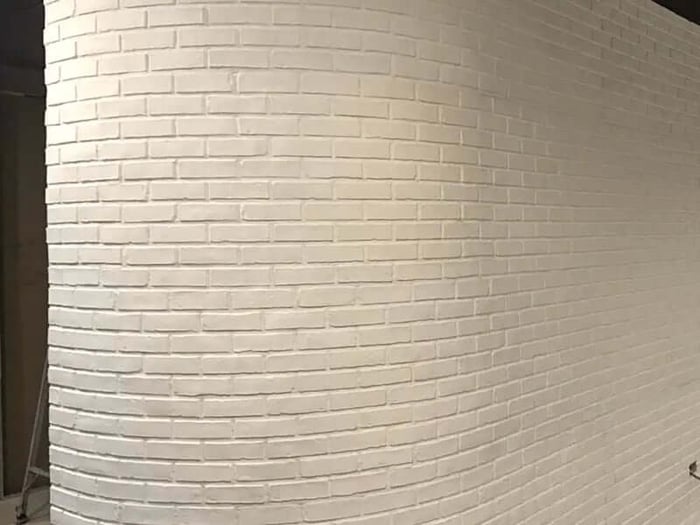 แผ่นอิฐเทียม