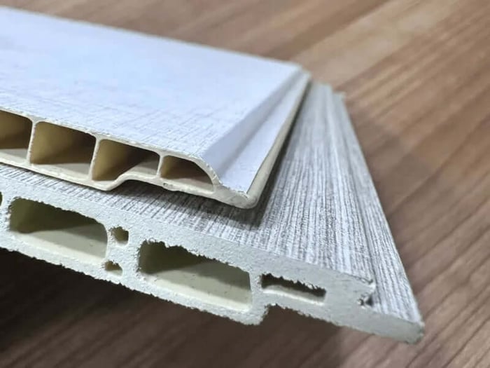 ระแนงไม้เทียม PVC