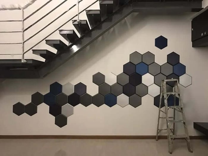 แผ่นผนัง 3D - ลายโมเสคสติ๊ก Aluminumแผ่นผนัง 3D - ลายโมเสคสติ๊ก Aluminum