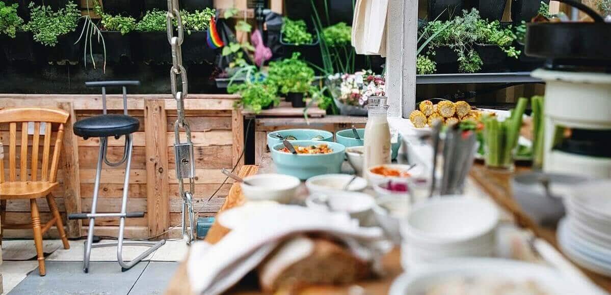 outdoor-kitchen