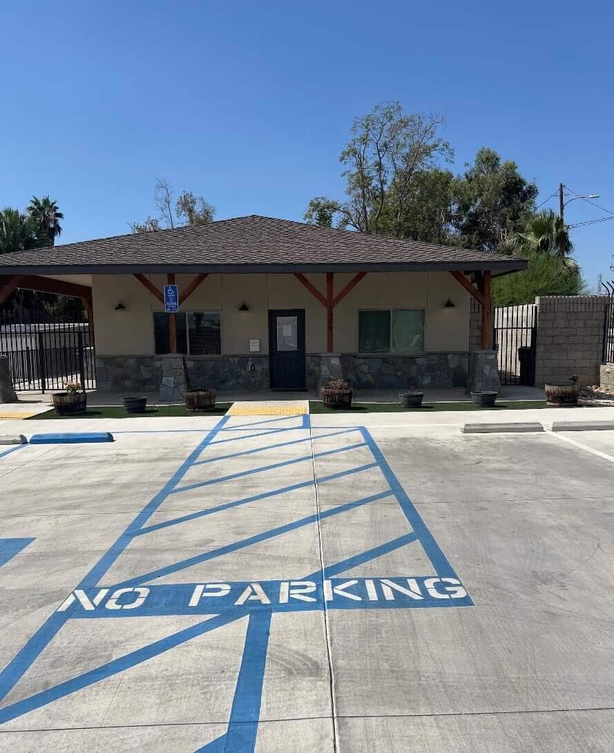 Storage Units in Bakersfield, CA | Purely Storage on Niles Street
