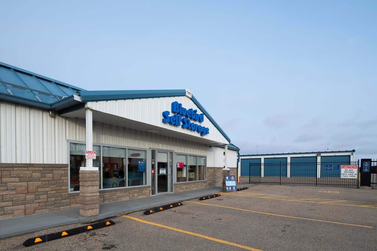 Storing Your Car in Outdoor Vehicle Storage Red Deer County