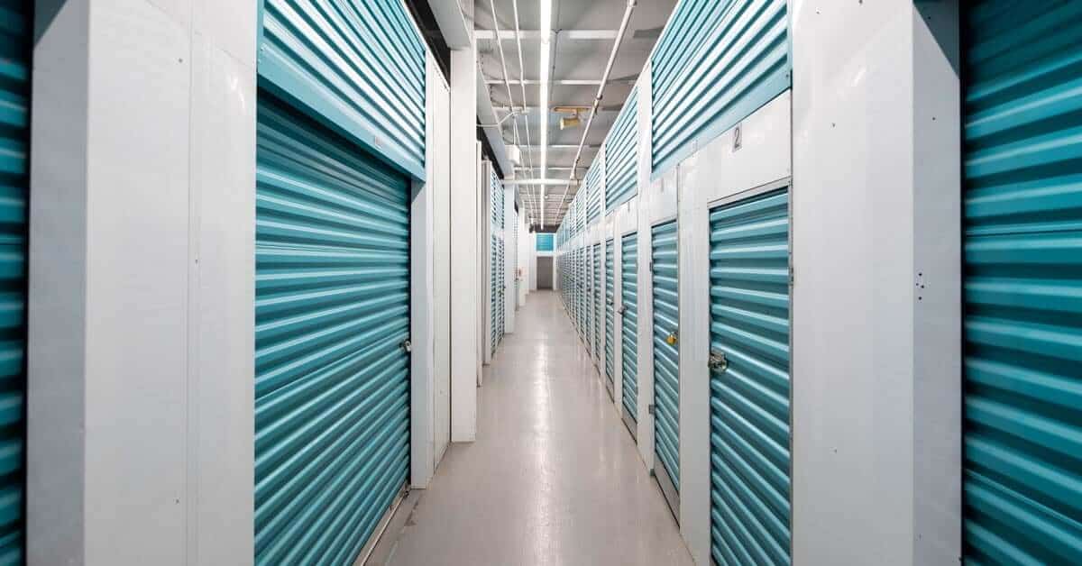 How Storage Facilities in York Can Help Sell Your Home
